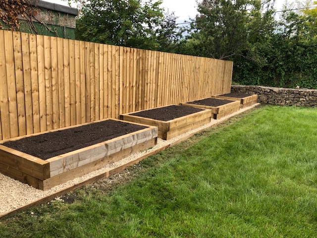 gardeners bath fencing